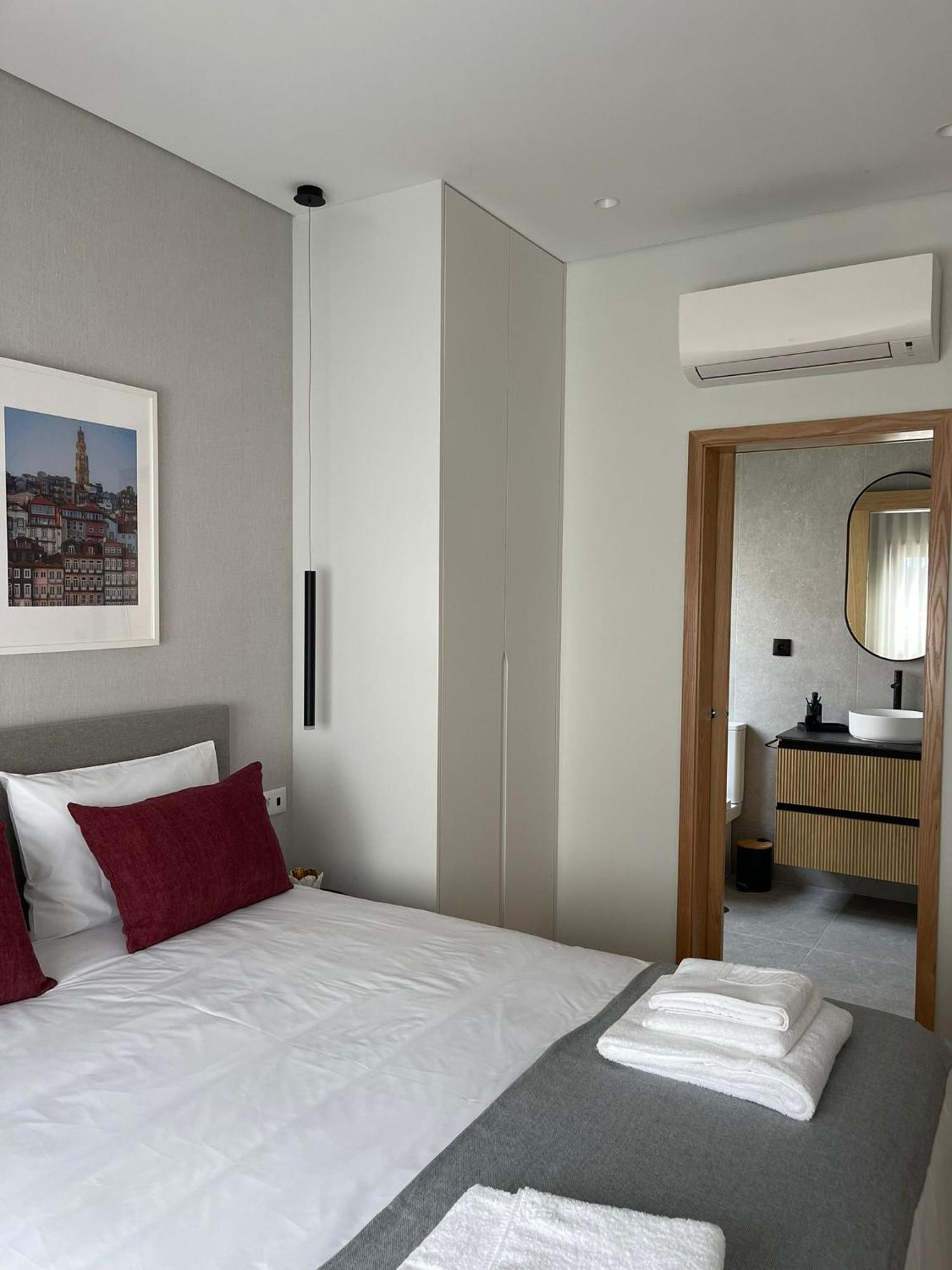 Oporto Suites Moreira  Ngoại thất bức ảnh