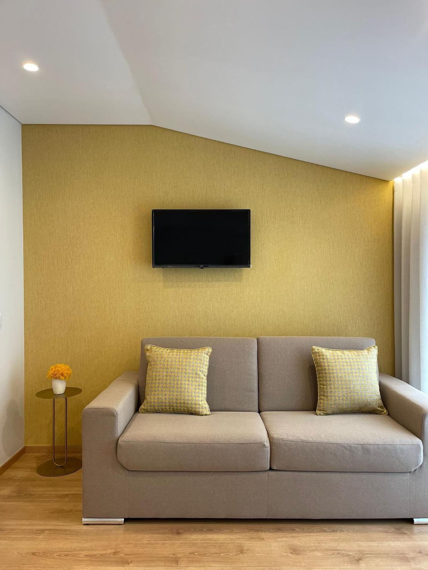 Oporto Suites Moreira  Ngoại thất bức ảnh