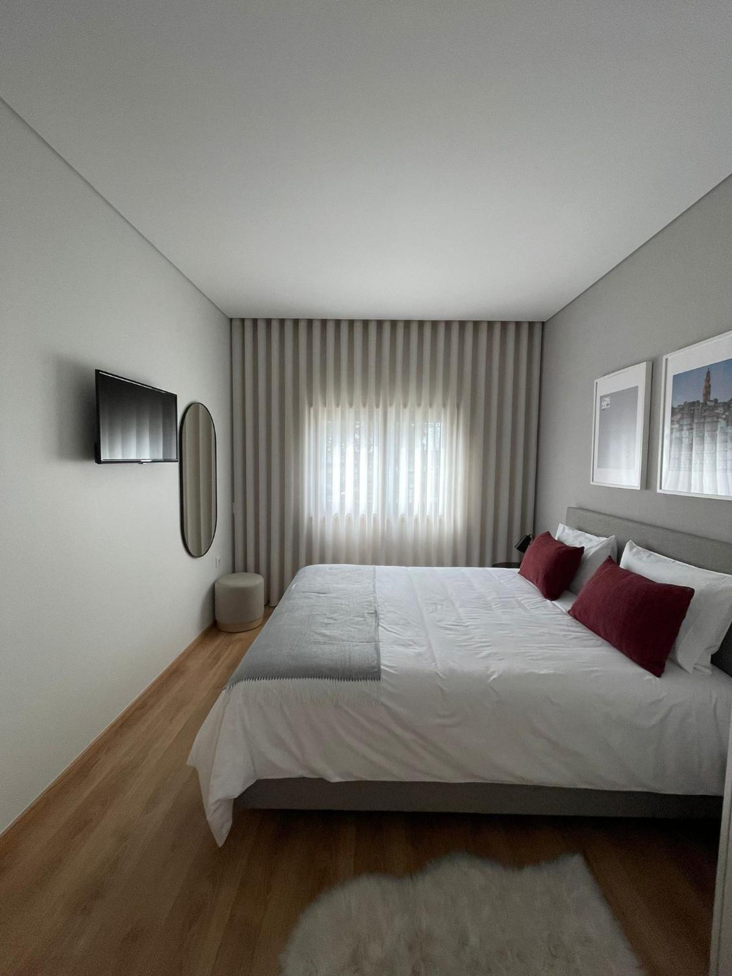 Oporto Suites Moreira  Ngoại thất bức ảnh